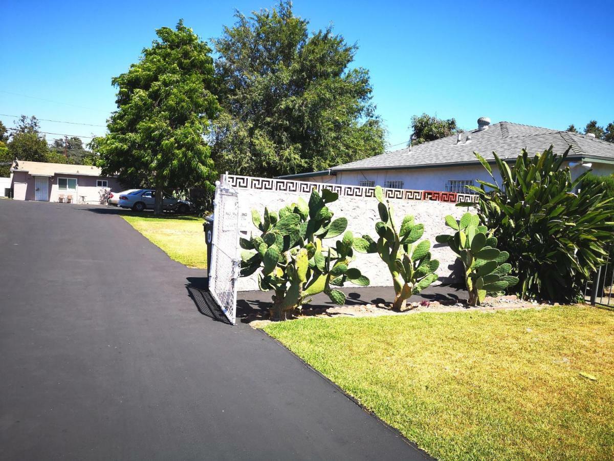 Pasadena single house 3b1b 三房一厅一厨一浴公寓 外观 照片