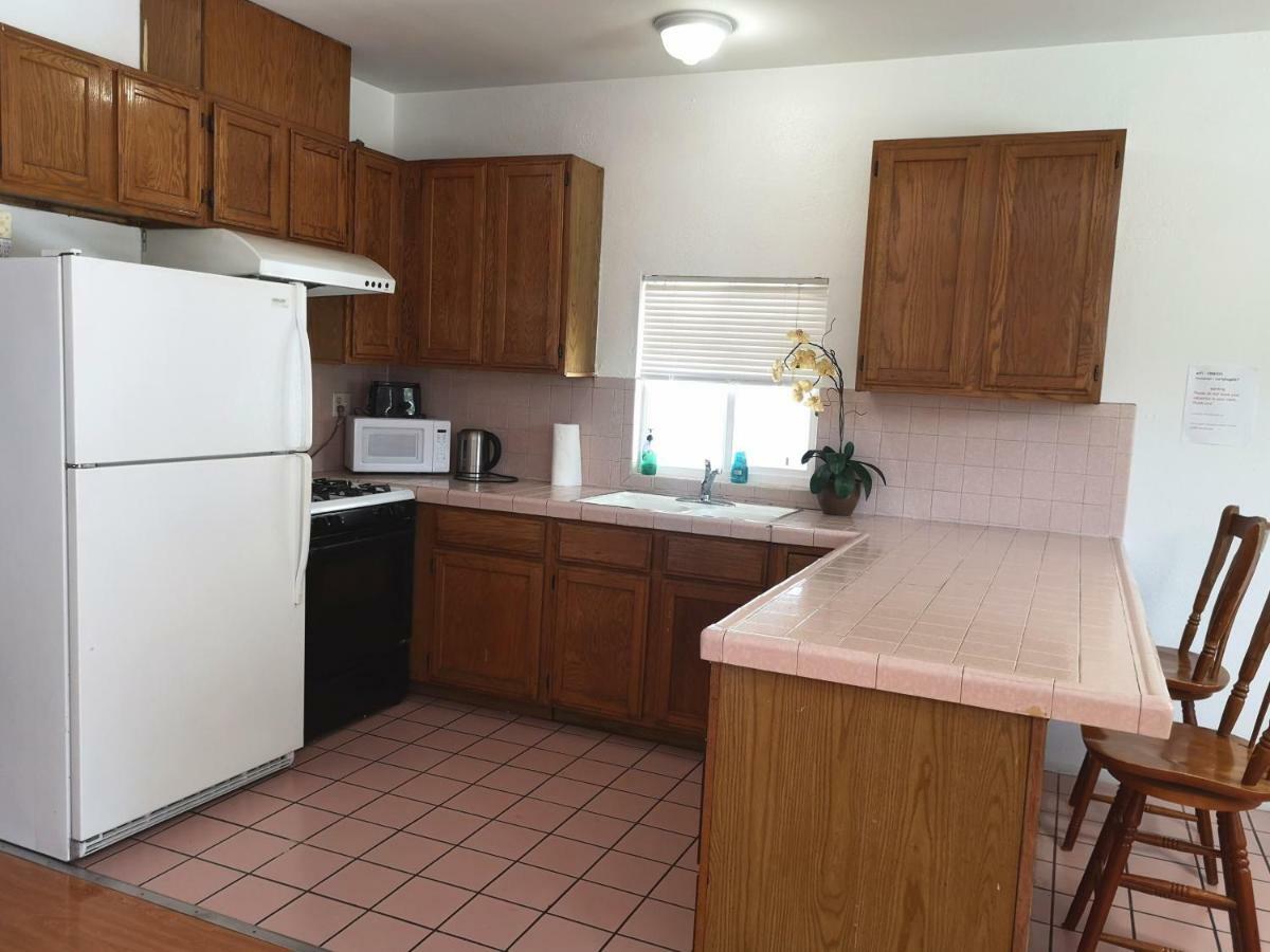 Pasadena single house 3b1b 三房一厅一厨一浴公寓 外观 照片